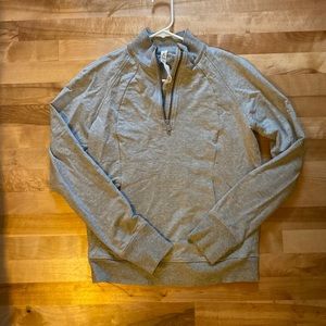 Lululemon size 8 ready to rulu pullover